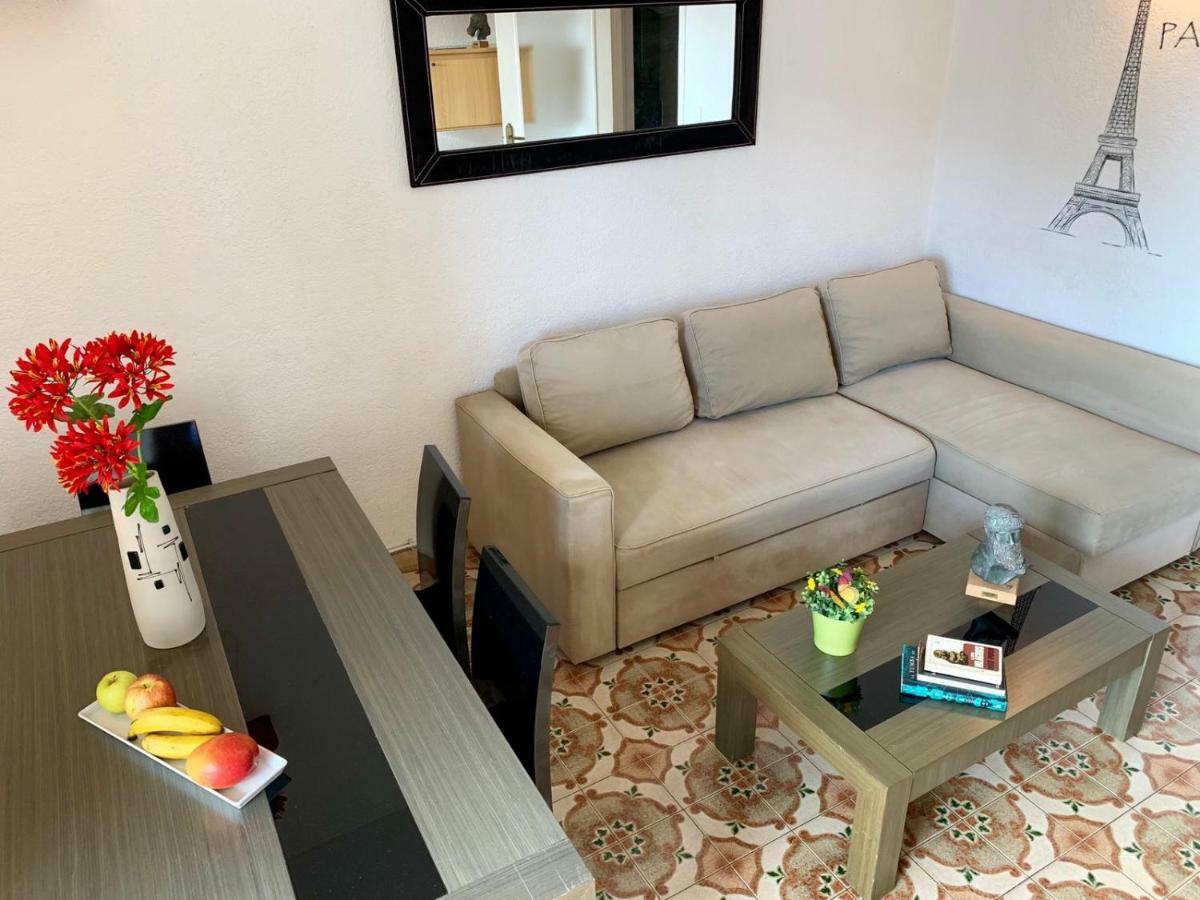 Nice Apartamen Lloret de Mar Exterior photo